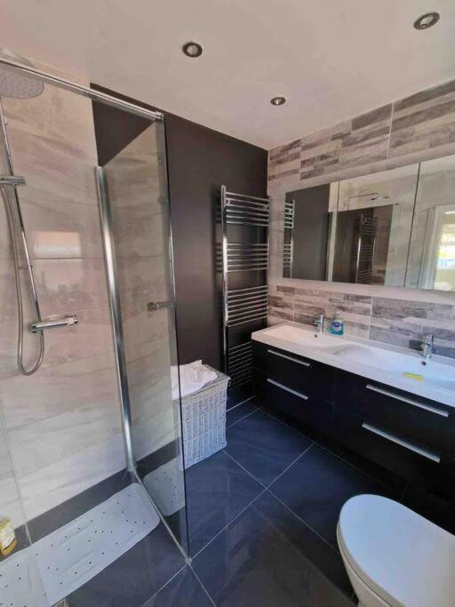 Lovely Studio Annex In Lilliput Пул Экстерьер фото